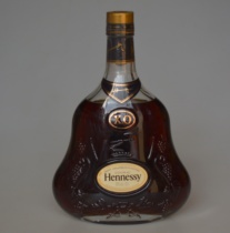 老洋酒收藏90年代Hennessy轩尼诗xo干邑白兰地40度700ml瑕疵喝品
