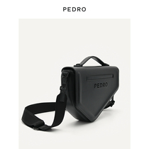 PEDRO斜挎包新款男士时尚不规则单肩包PM2-26320174