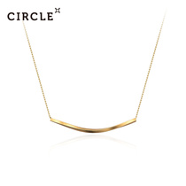 Circle日本珠宝 10K黄金项链几何条状笑脸项链锁骨链吊坠女