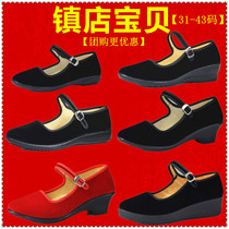 厚底女鞋工装鞋老北京布鞋红色黑平绒特大号41 42大码43 33 小码