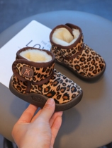 女宝宝雪地靴冬季学步鞋加厚软底防滑1一2-3岁男婴幼儿棉鞋小童鞋