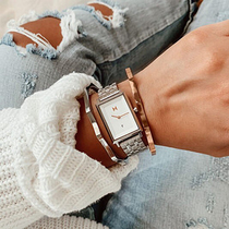 代购海外正品MVMT手表DAKOTA时尚复古方形高颜值金表女小巧手表