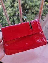 圣罗兰红色铆钉软PU方形厚实化妆包 收纳包