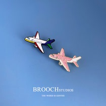 BROOCH 小飞机胸针可爱日系夏季徽章领针领口防走光男女情侣一对