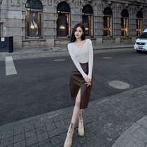 3折 棕色开叉皮裙设计感高腰半身裙女冬天配毛衣裙子设计感小众