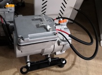 24V驻车空调压缩机变频汽车电动空调一体机改装泵带控制器800W