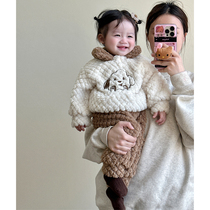冬季婴幼儿加绒套装韩版可爱卡通刺绣套头长袖长裤加厚保暖两件套
