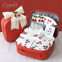 婴儿创意礼盒小樱桃可爱套装女孩子满月宝宝百天周岁生日送礼物品
