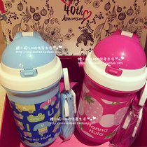 日本本土粉色可爱草莓儿童宝宝水杯吸管杯水壶汽车背带 400ml