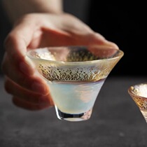 日式创意彩色玻璃杯富士山清酒杯冰酒杯果酒桃花酒杯玻璃味碟酒具