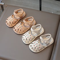 女鞋子婴儿学步鞋软底凉鞋包头樱桃鞋公主儿童2024夏季女童沙滩鞋