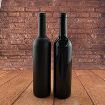 销售750ml黑色烤漆红酒葡萄酒瓶自酿酒瓶装饰酒瓶玻璃空酒瓶密封