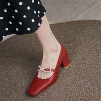 配旗袍的鞋子婚鞋舒适适合搭裙子的单鞋淑女鞋小高跟2021秋款红鞋