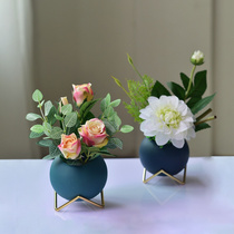 餐桌上的花花卉花放的装饰花干花带花瓶套装高端摆花客厅