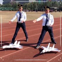 歼11遥控飞机固定翼航模EPO材质滑翔耐摔板超大手抛自动智能平衡