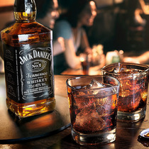 杰克丹尼威士忌700ml美国田纳西州正品jackdaniels酒吧洋酒可乐桶