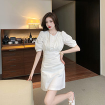 2021夏季韩版小珍珠设计感减龄法式复古连衣裙洋气小个子A字裙潮
