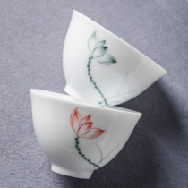 手绘白瓷功夫茶杯陶瓷茶具品茗杯单个玉瓷主人杯简约荷花