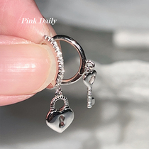 PinkDaily不对称爱心镂空钥匙耳扣925纯银锁头耳圈小众双耳洞耳环