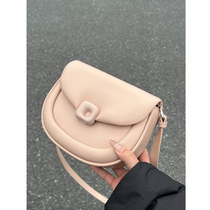 包包女2023新款时尚高级感质感小众设计今年流行粉色单肩斜挎女包